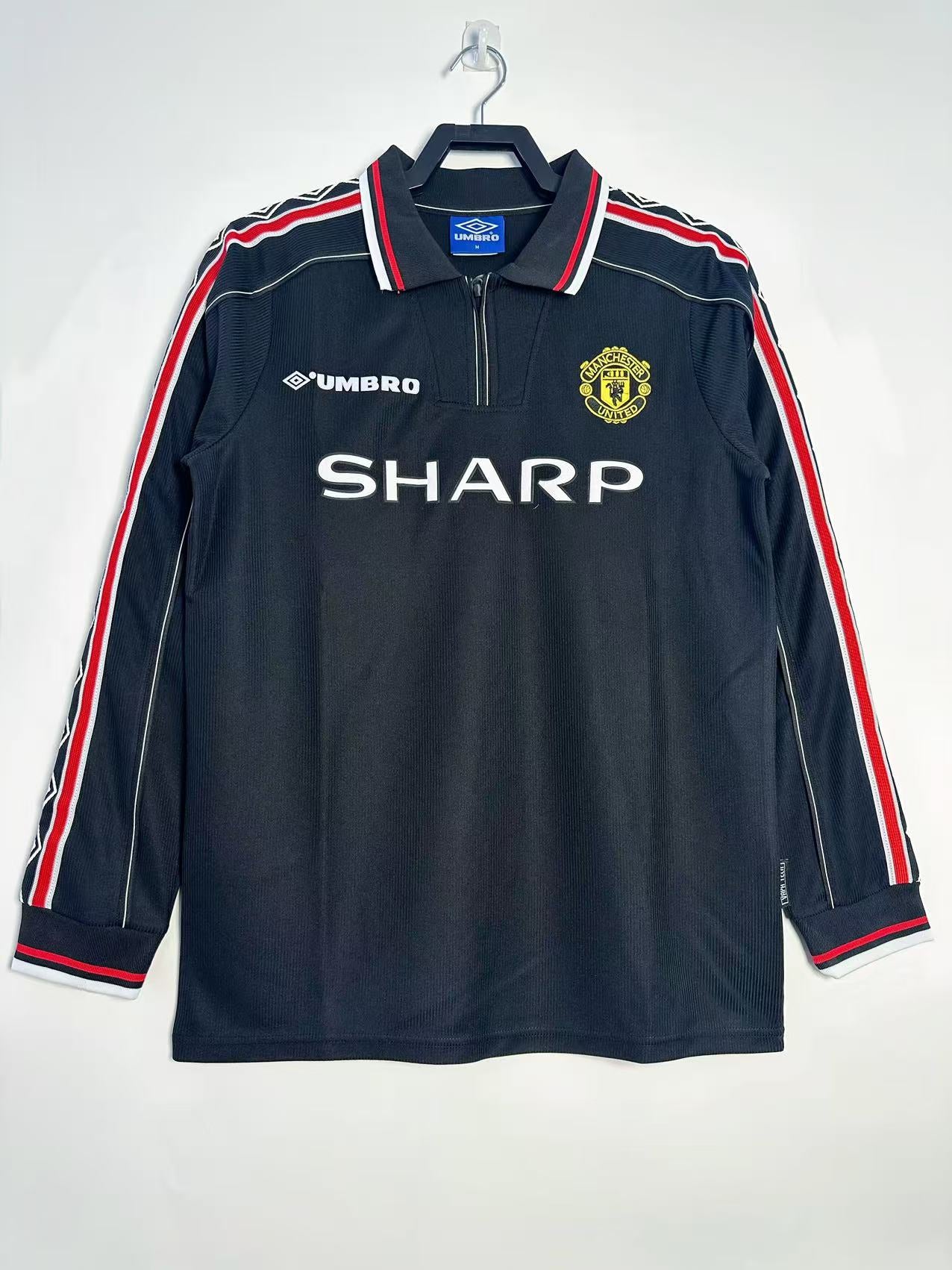 1998 MANCH3STER UN1TED BL4CK L0NG SLEEVE