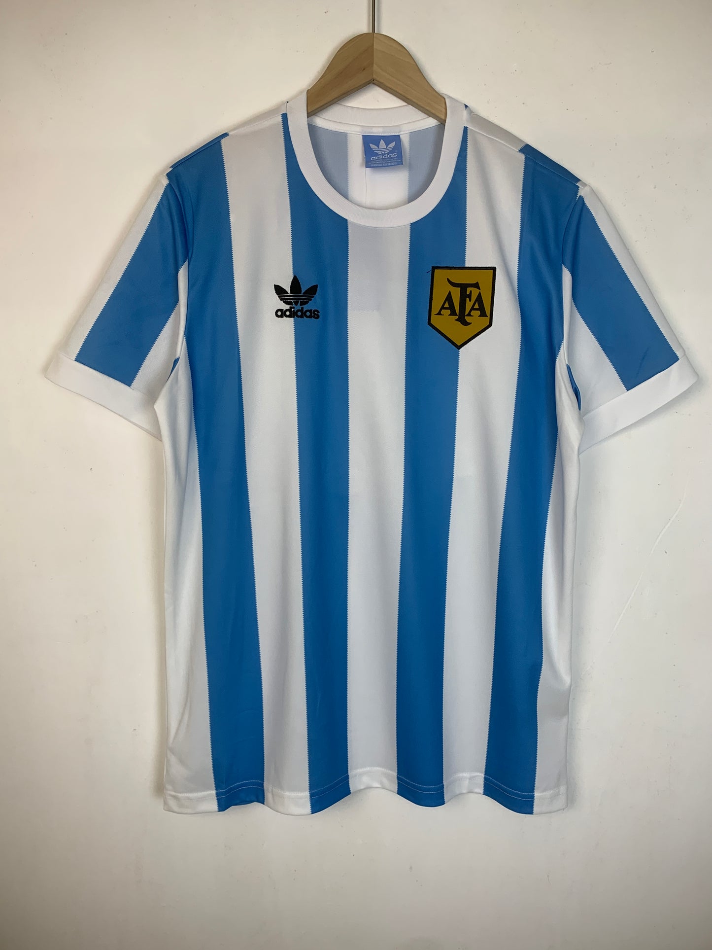 1978 4RG3NTIN4 HOME