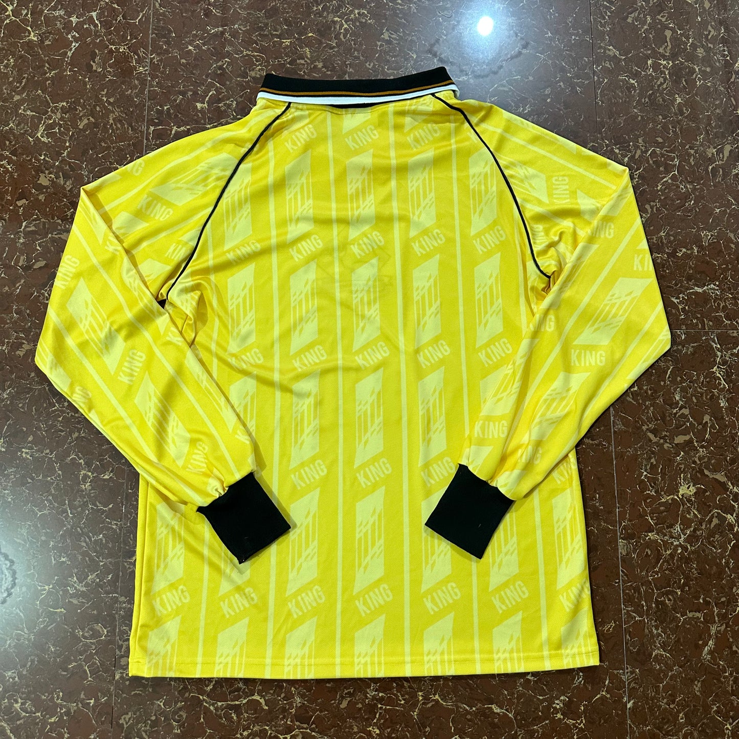 قميص ديربي كاونتي الثالث بأكمام طويلة 1995/96