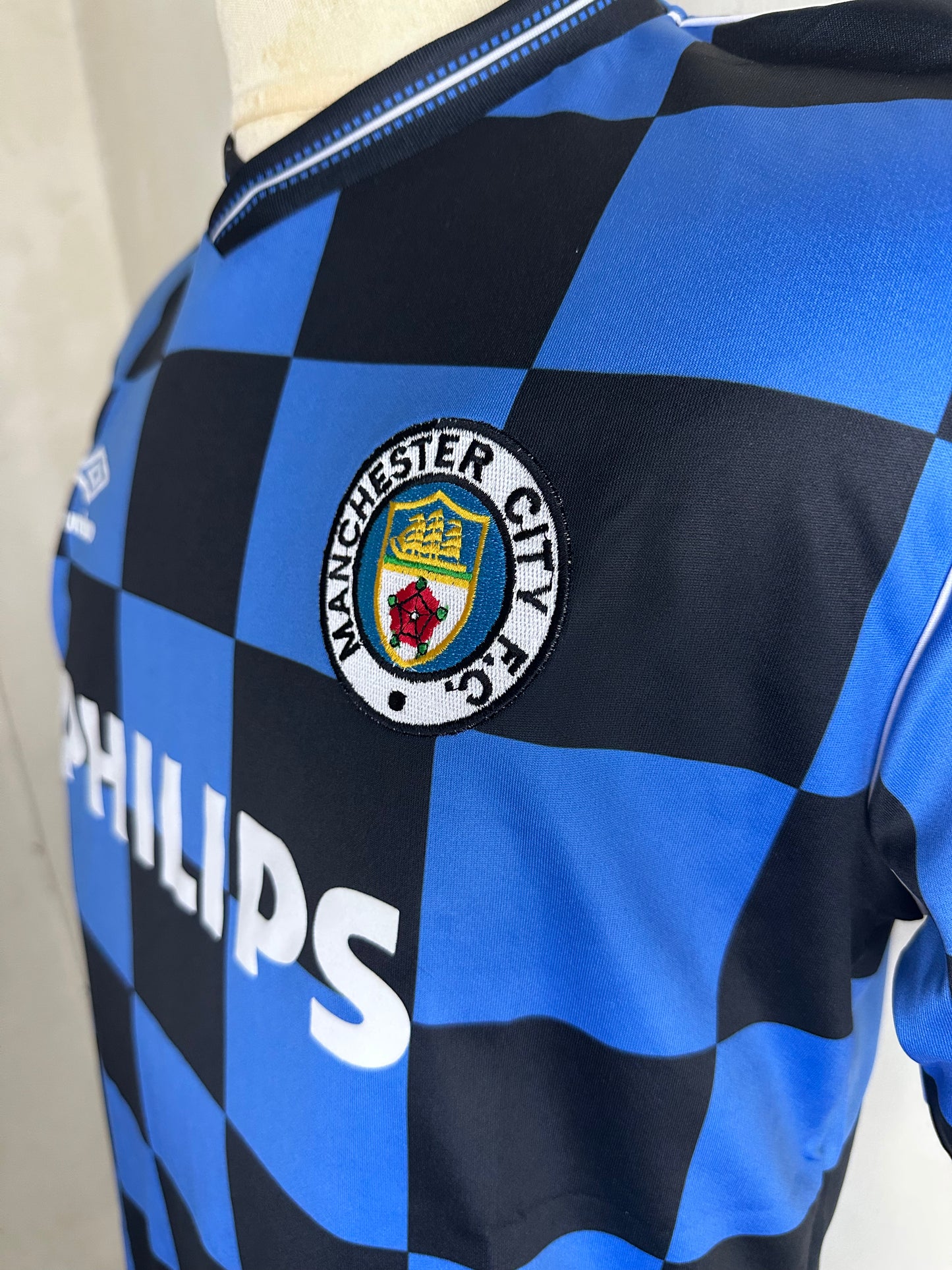 1986 Manch3ster C1tyy 3rd Shirt