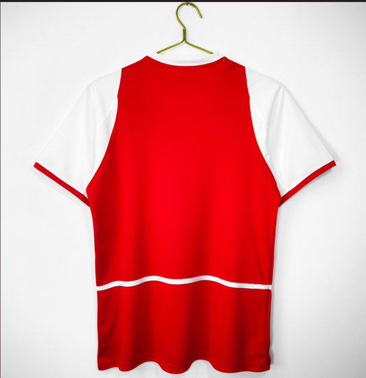 2002 Arsenal Home