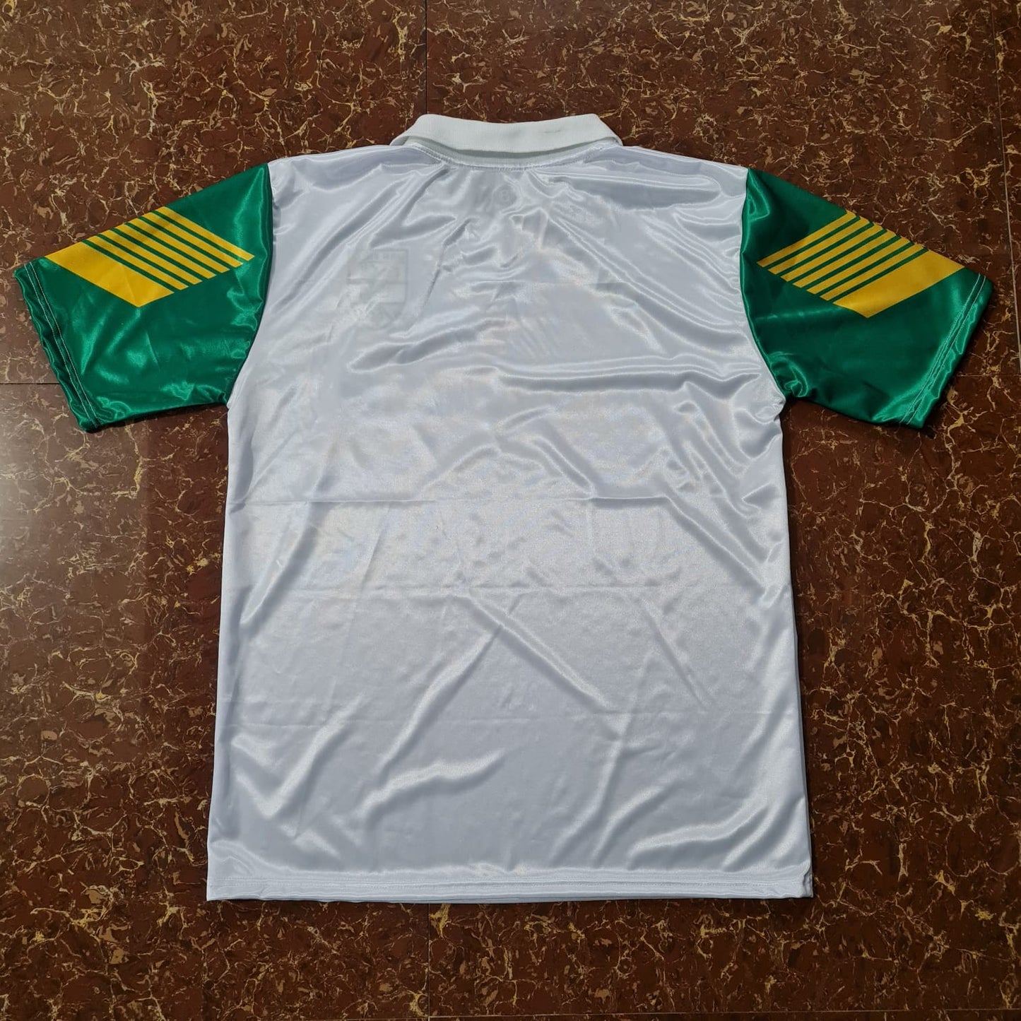 قميص GAA لمقاطعة أوفالي