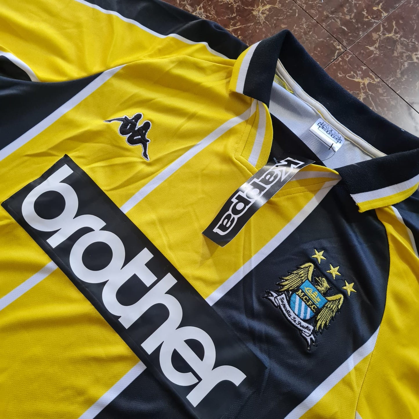 1997 Manchester City Third Shirt