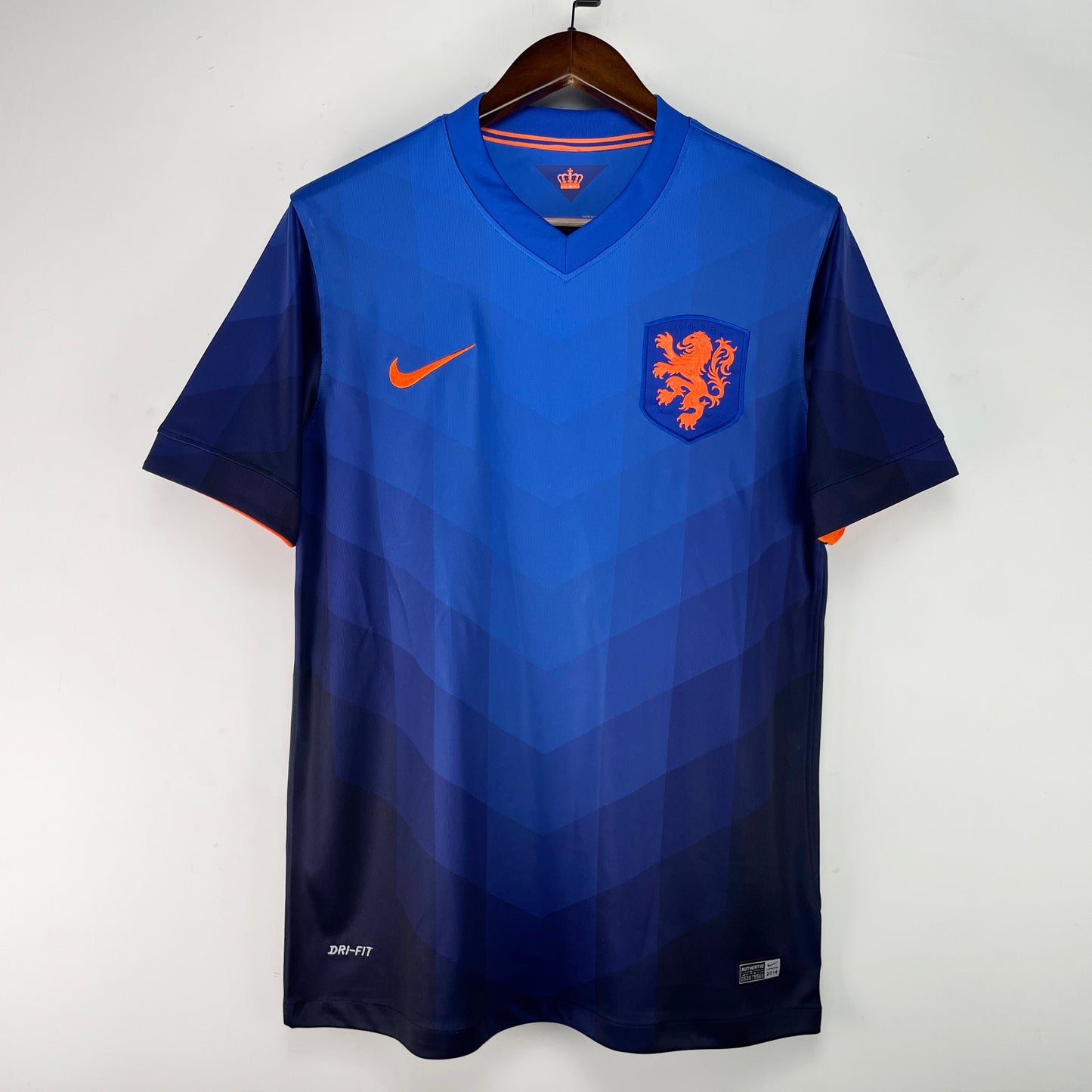 2014 DUTCH AW4Y