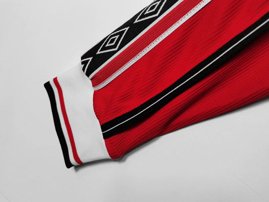 1998 مانشستر 3ستر أند 1تيد هوم