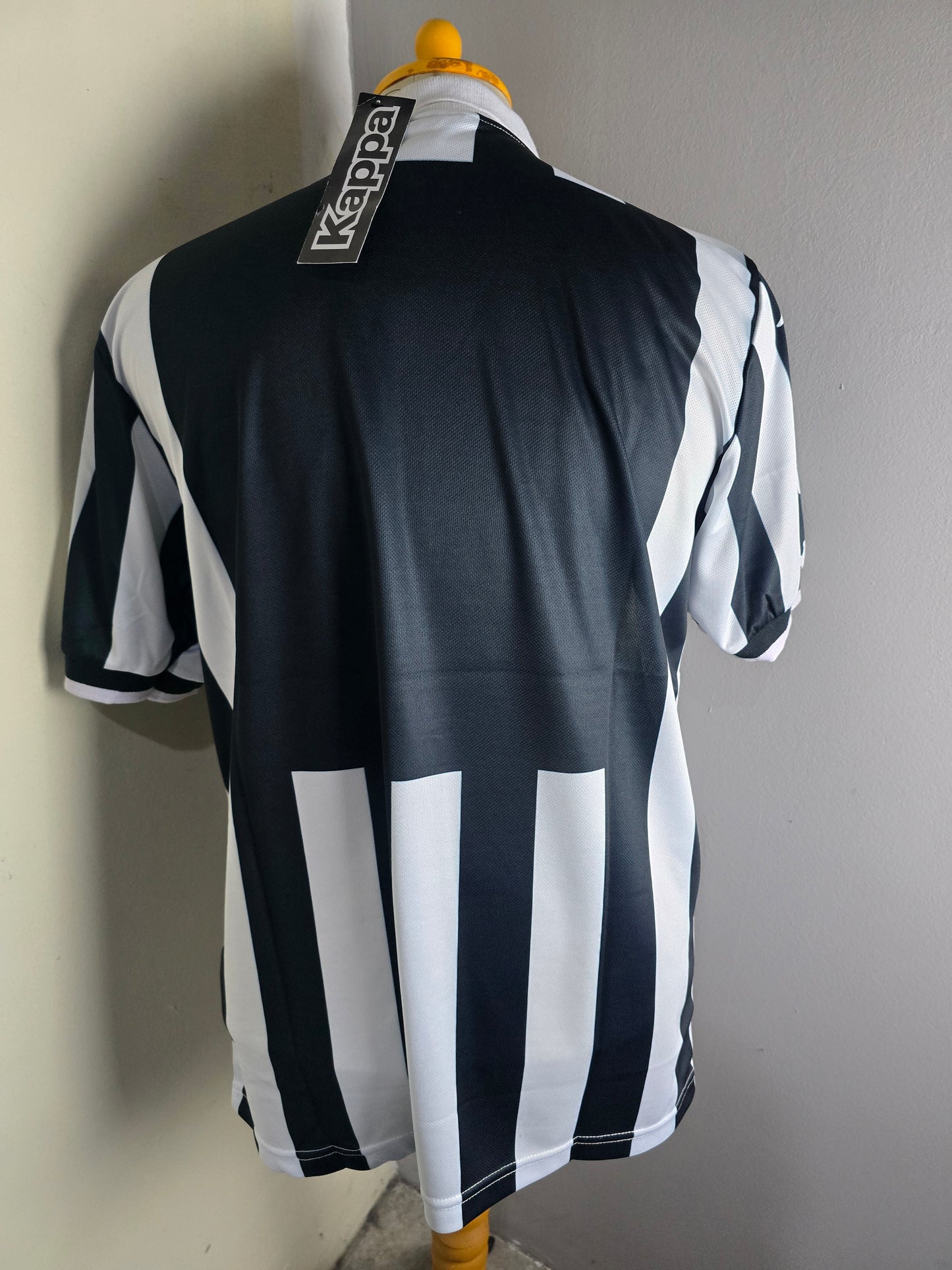 1999 Juventus Home Shirt