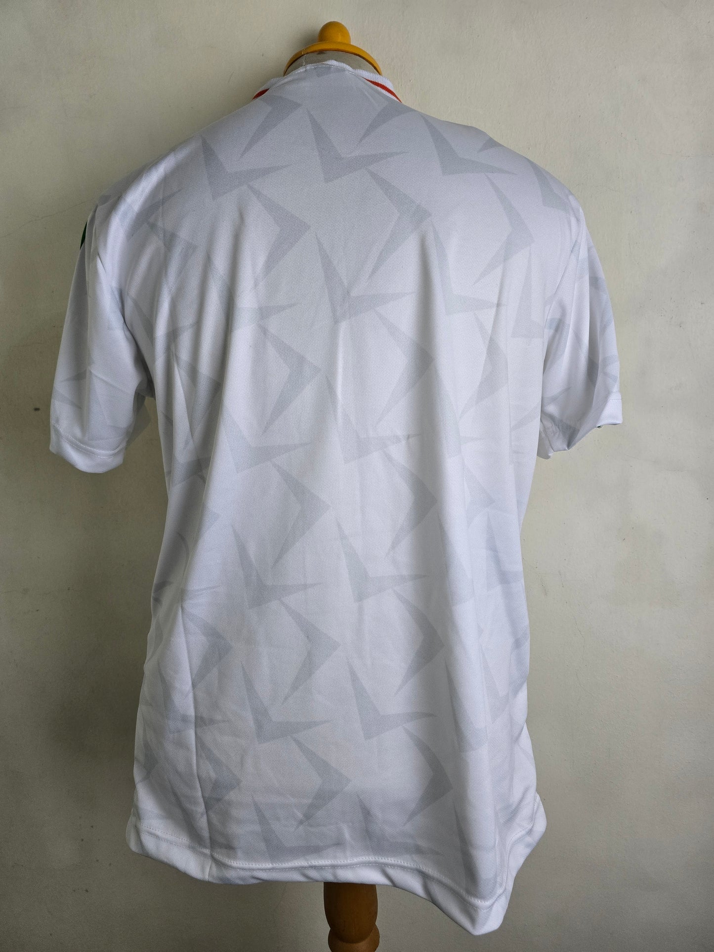 1990 Republic of Ireland Away Shirt
