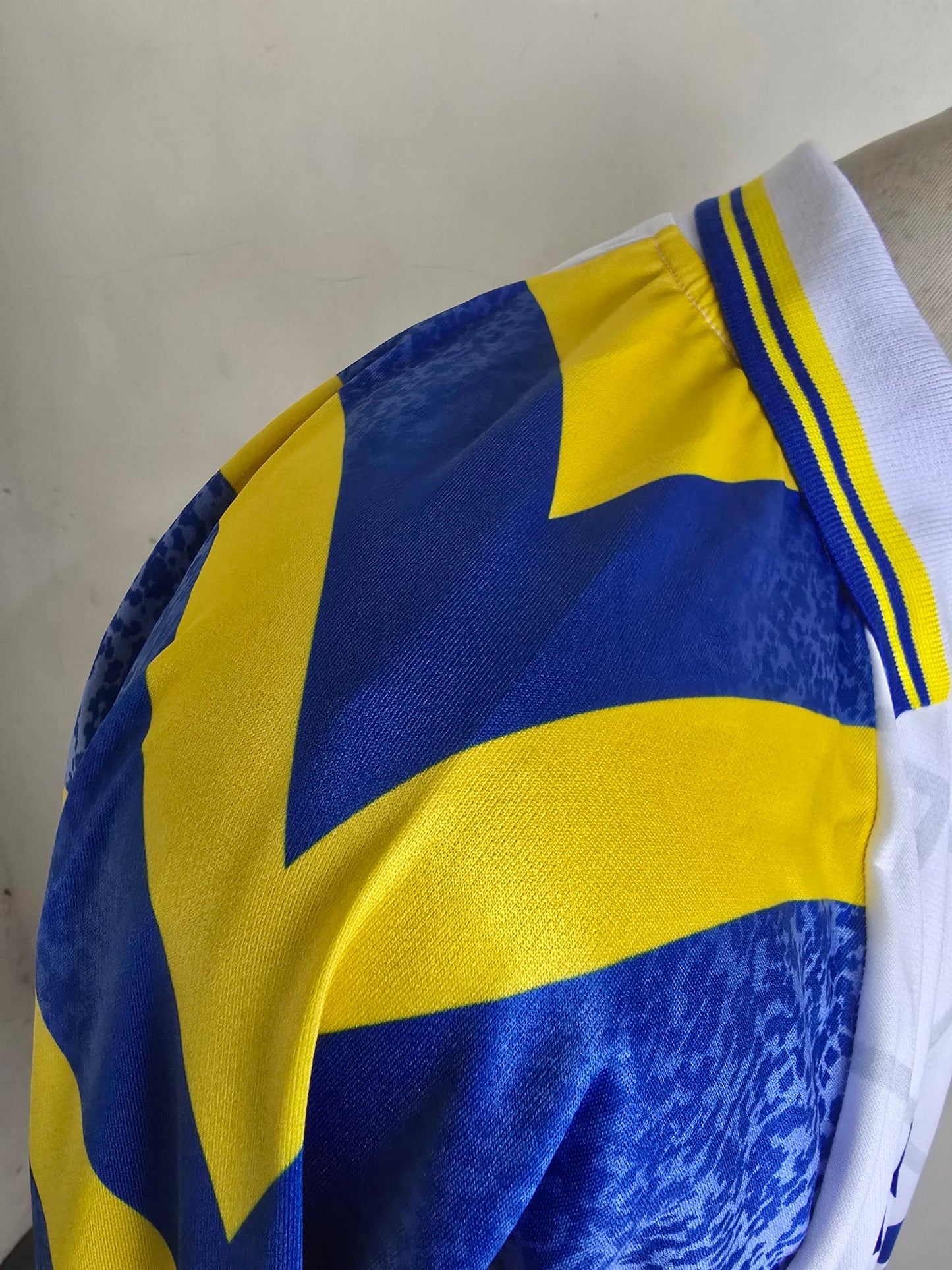 1995/96 Parma Away Long Sleeve Shirt