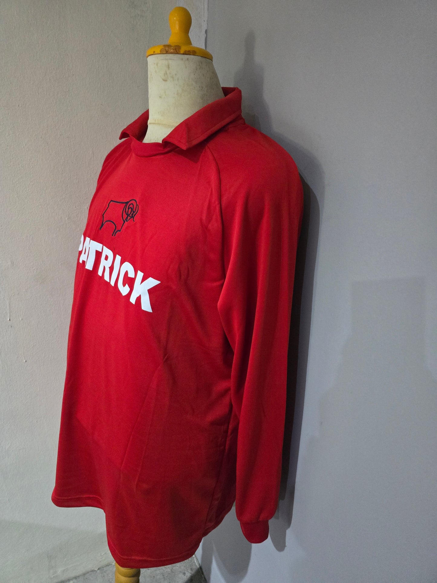 Camiseta de manga larga de visitante del Derby County 1981-84