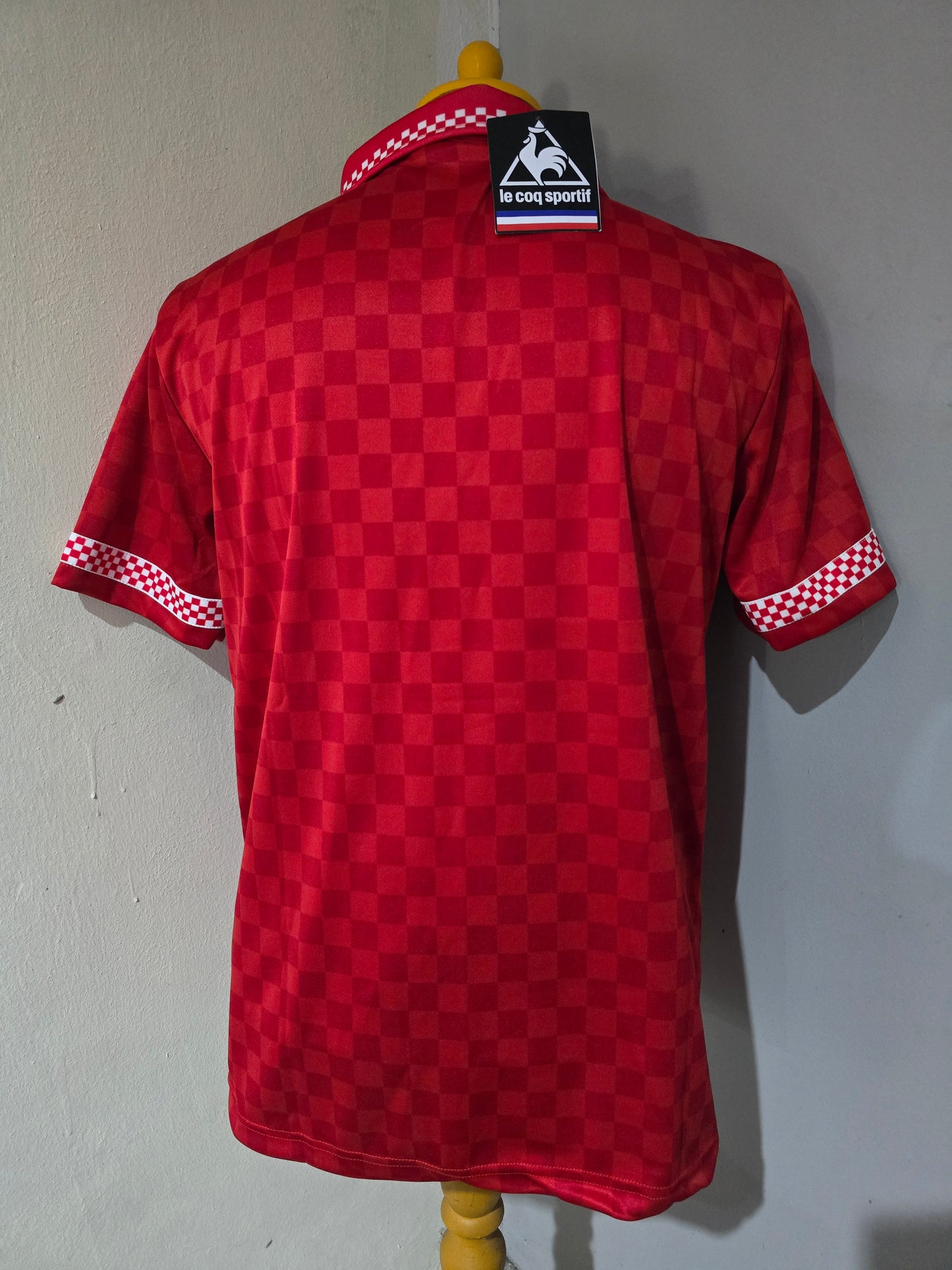 قميص كليفتونفيل الأساسي 1996/97