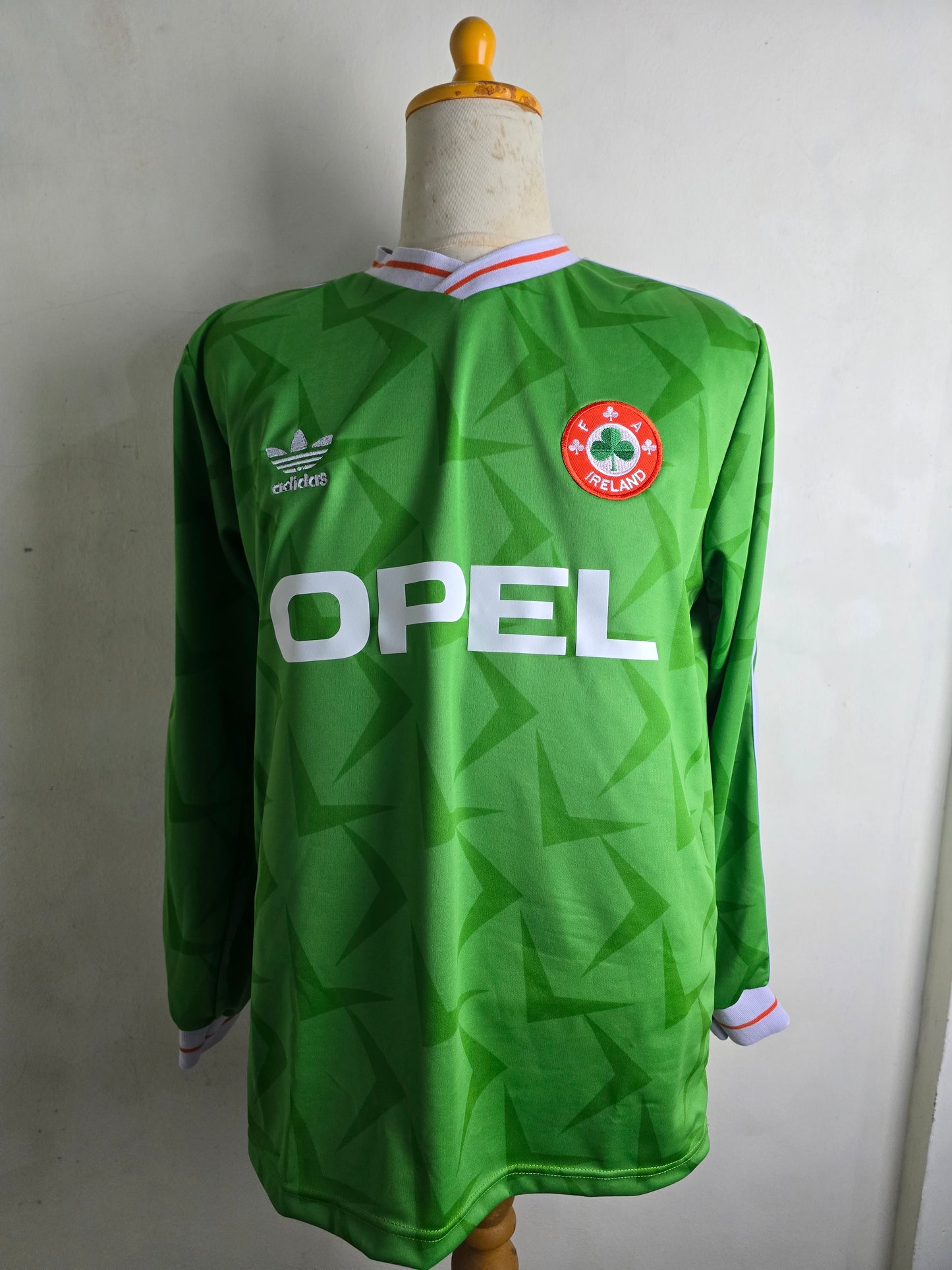 1990 Republic of Ireland Home Longsleeve Shirt