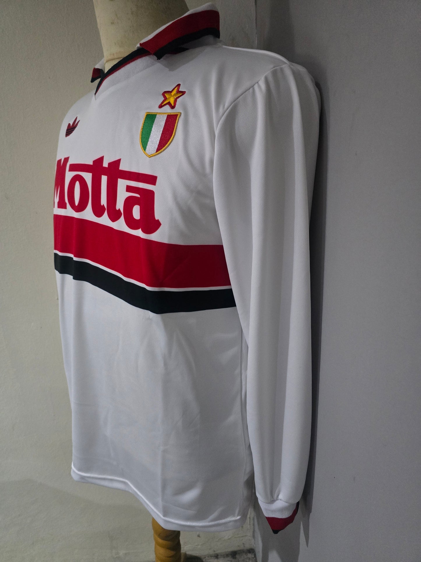 1992/93 AC Milan Away Long Sleeve Shirt