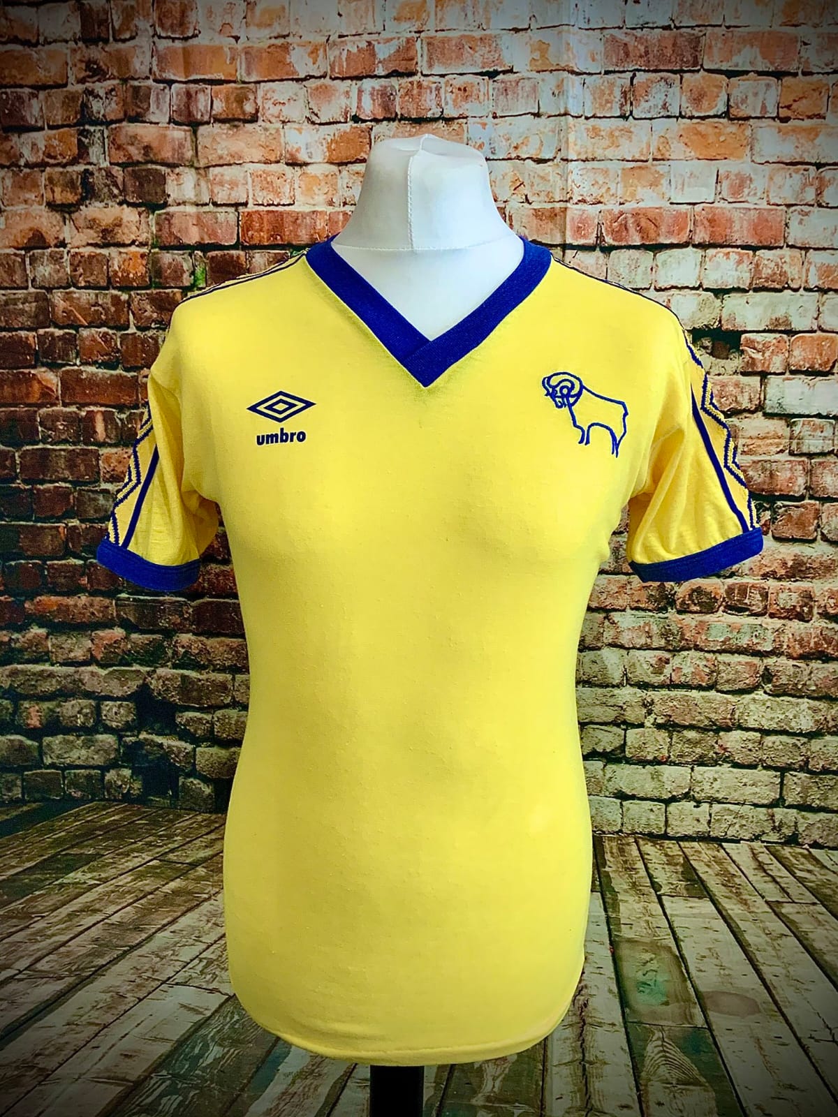 1974 Derby County Away Shirt