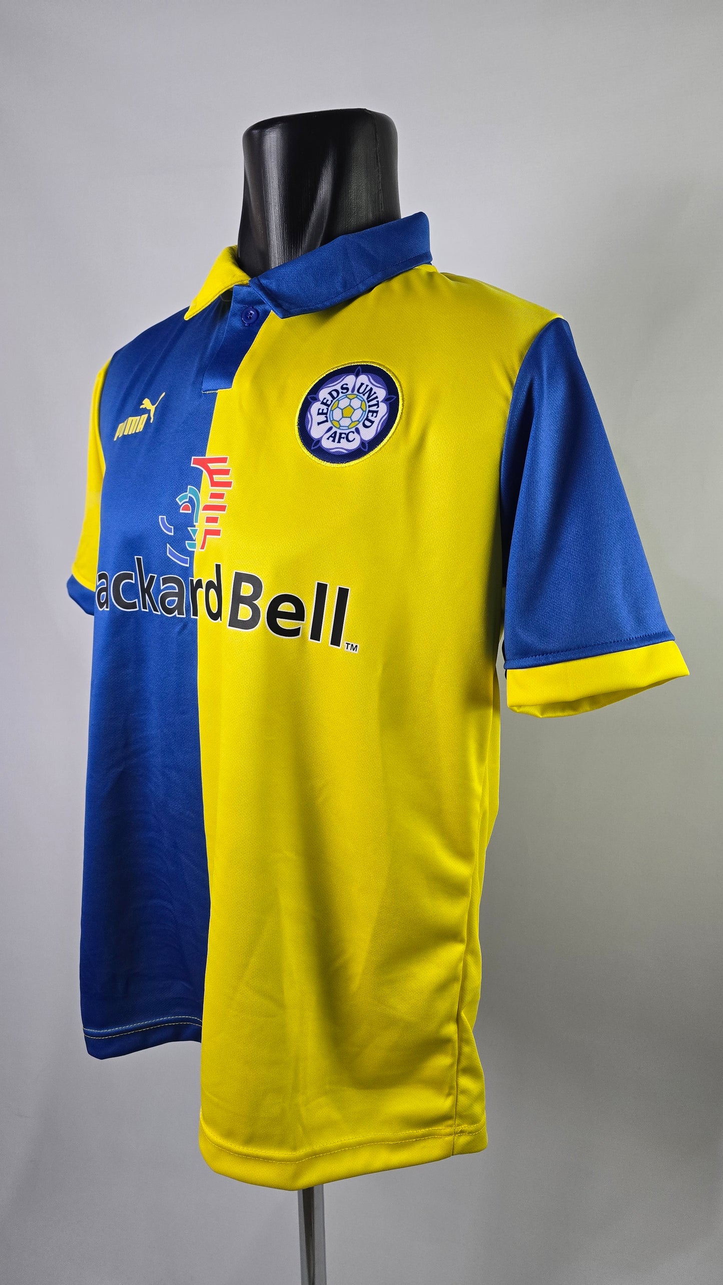(Hasselbaink #9) 1997 Leeds Away
