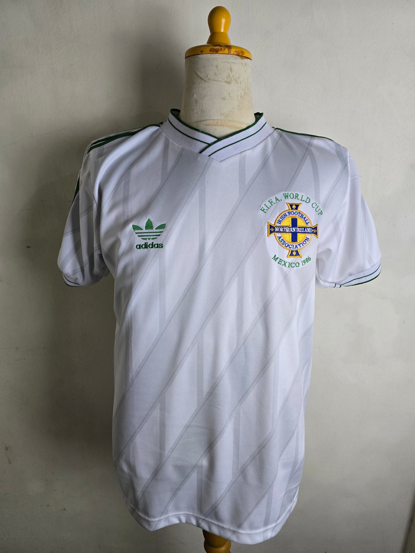 1986 Northern Ireland Away Shirt