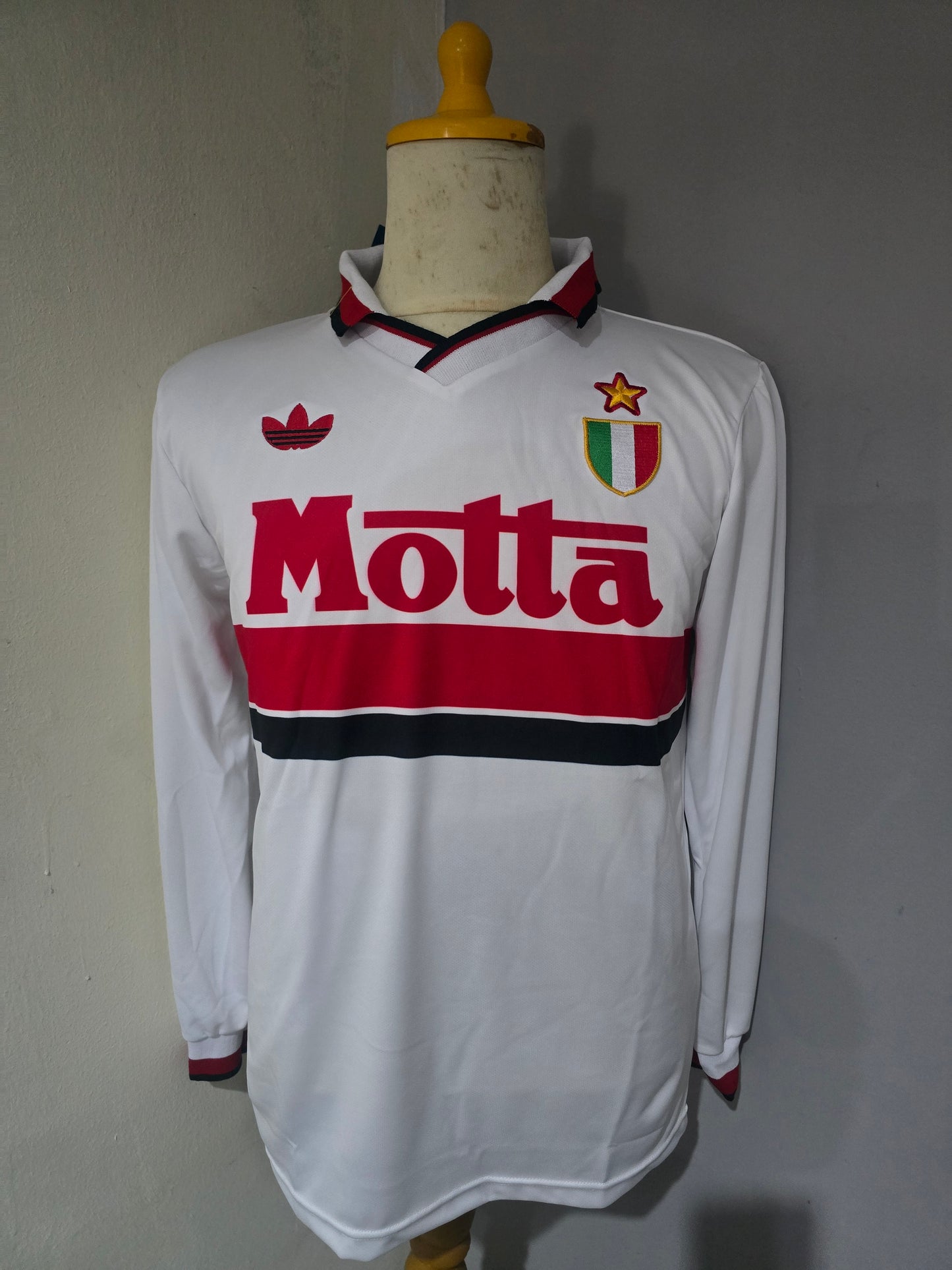 1992/93 AC Milan Away Long Sleeve Shirt