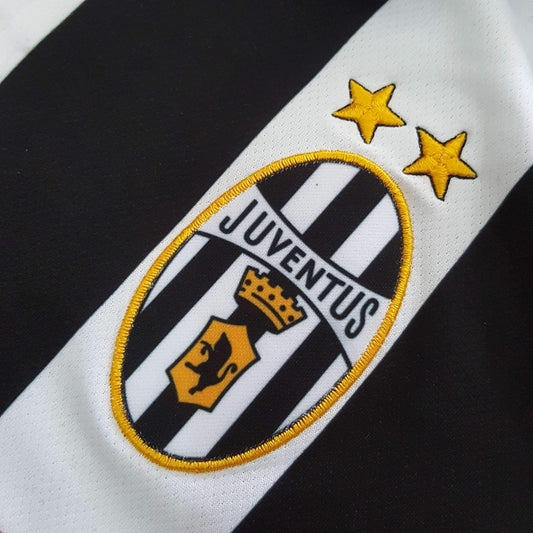 1999/00 Juventus Home Shirt - ClassicFootballJersey