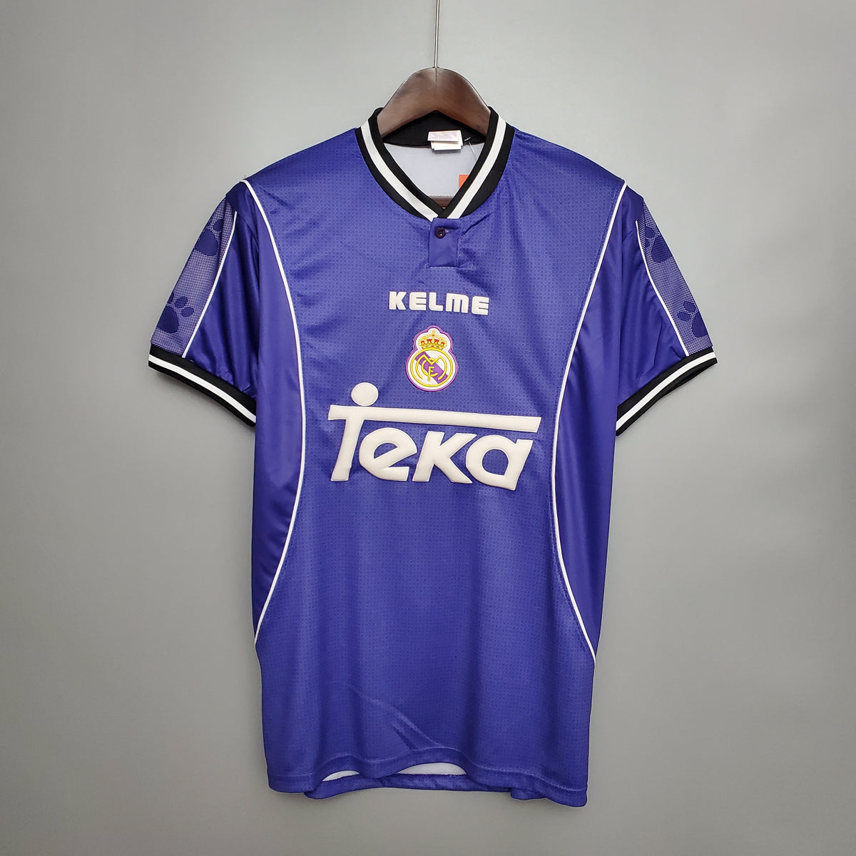 1997/98 Real Madrid Away Shirt – ClassicFootballJersey