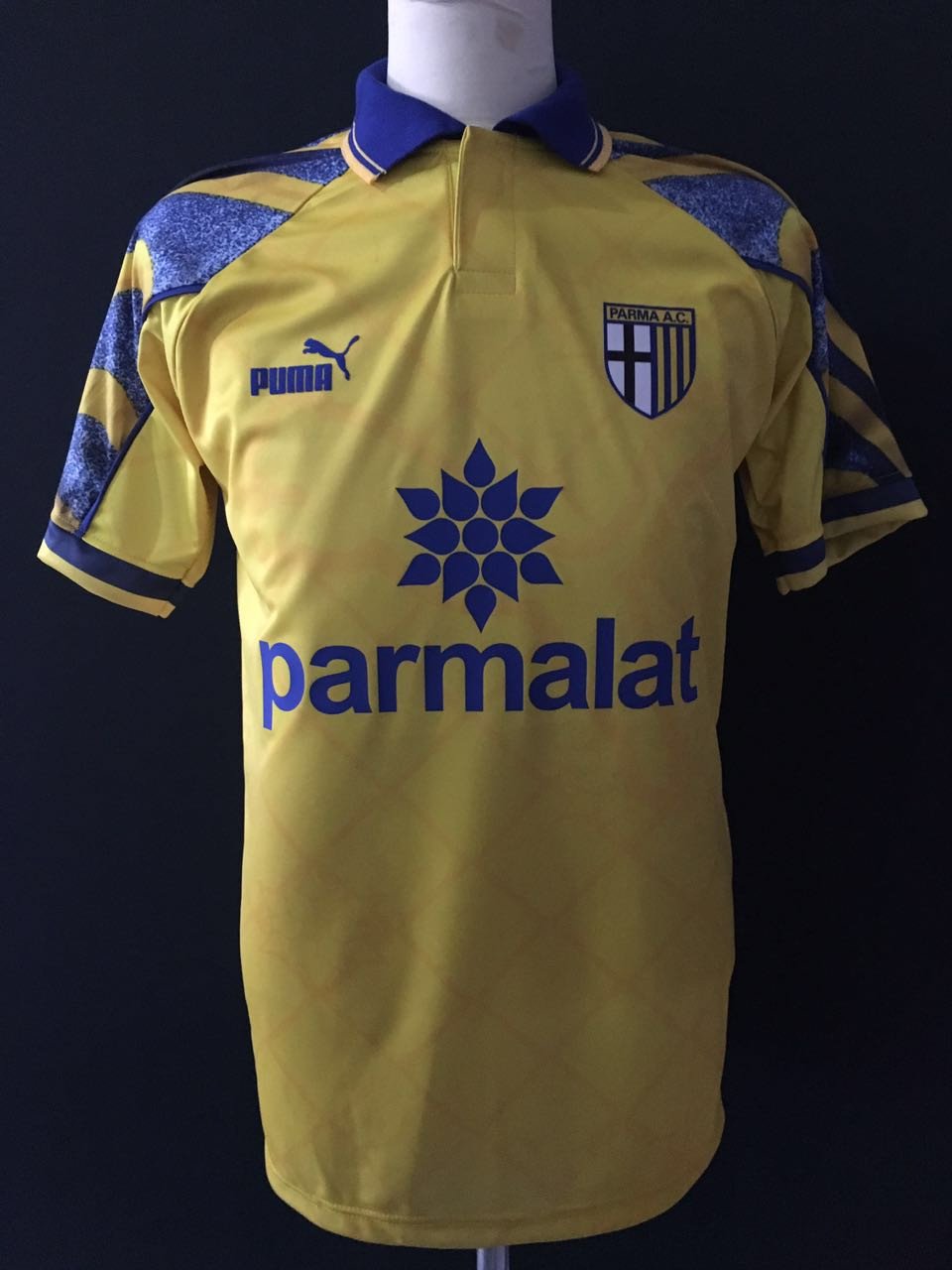 1995/96 Parma Home Shirt (Zola #10 | Lega Calcio) - ClassicFootballJersey