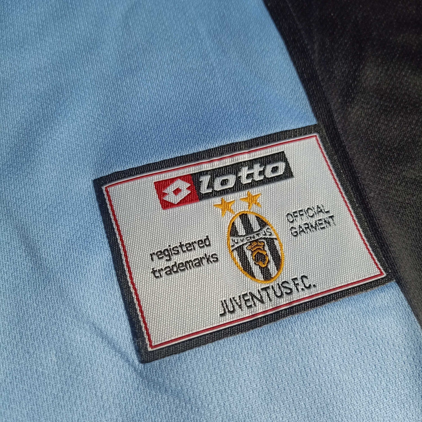 2002/03 Juventus Third Shirt - ClassicFootballJersey