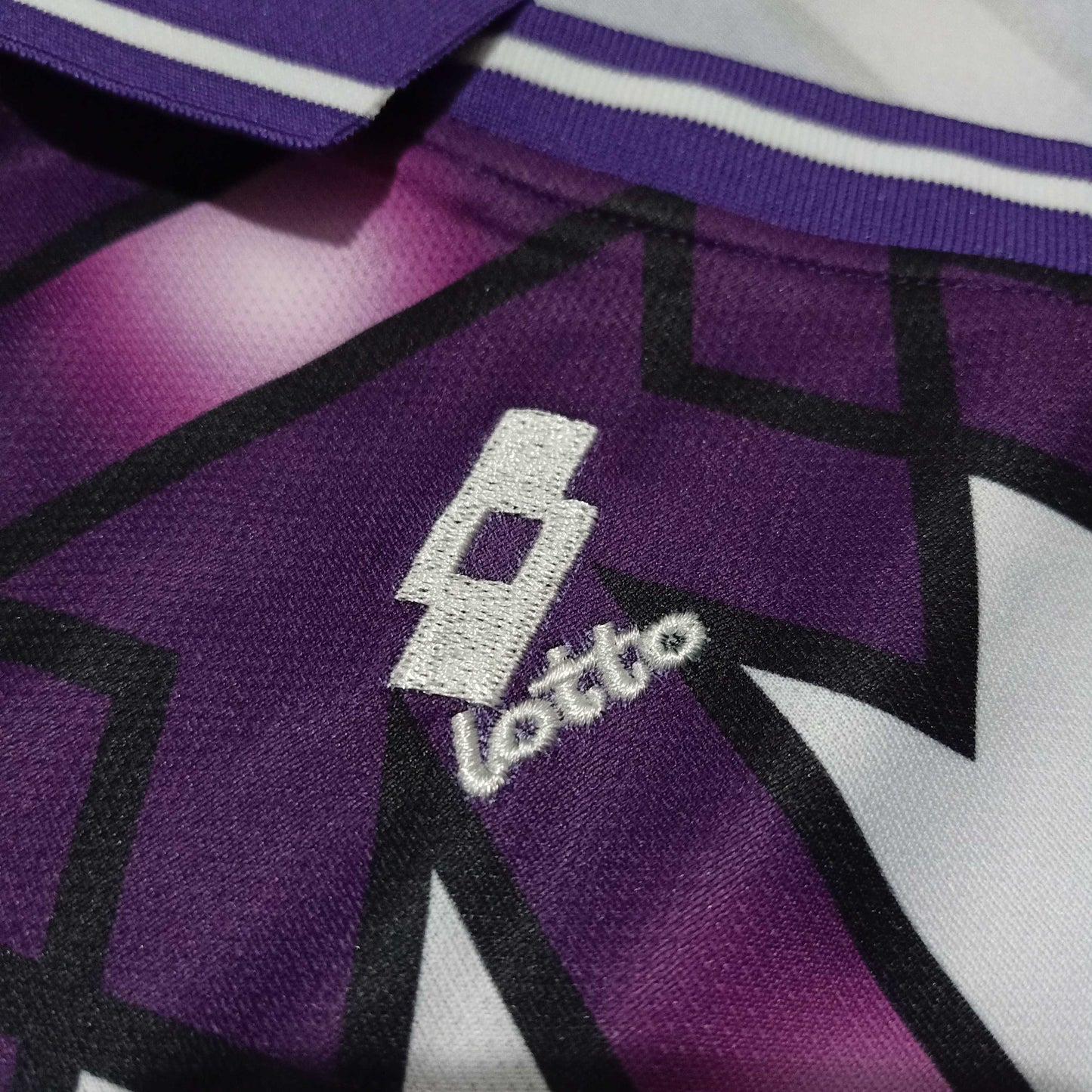 1992/93 Fiorentina Away Shirt - ClassicFootballJersey