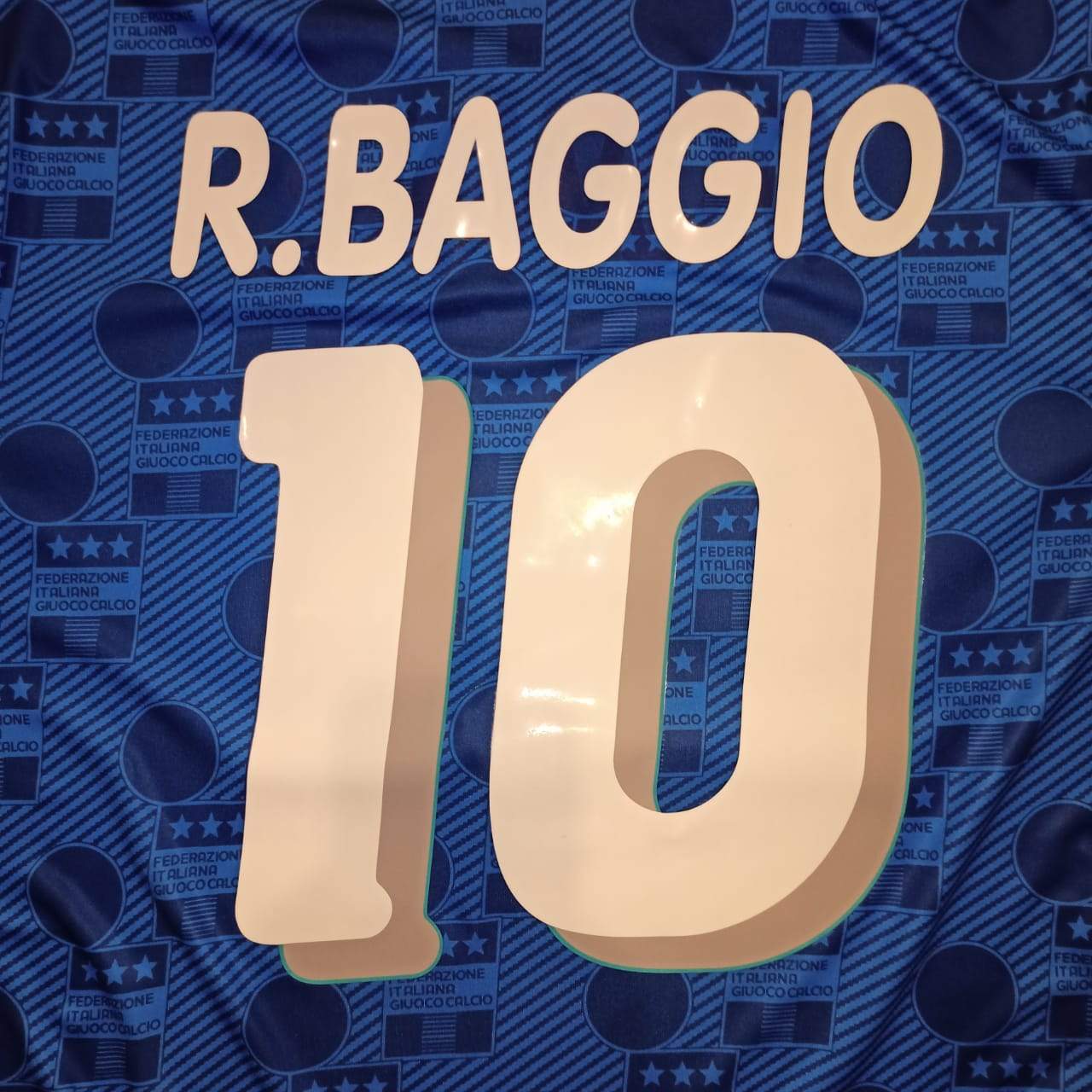 قميص إيطاليا الأساسي لعام 1994 (باجيو رقم 10)