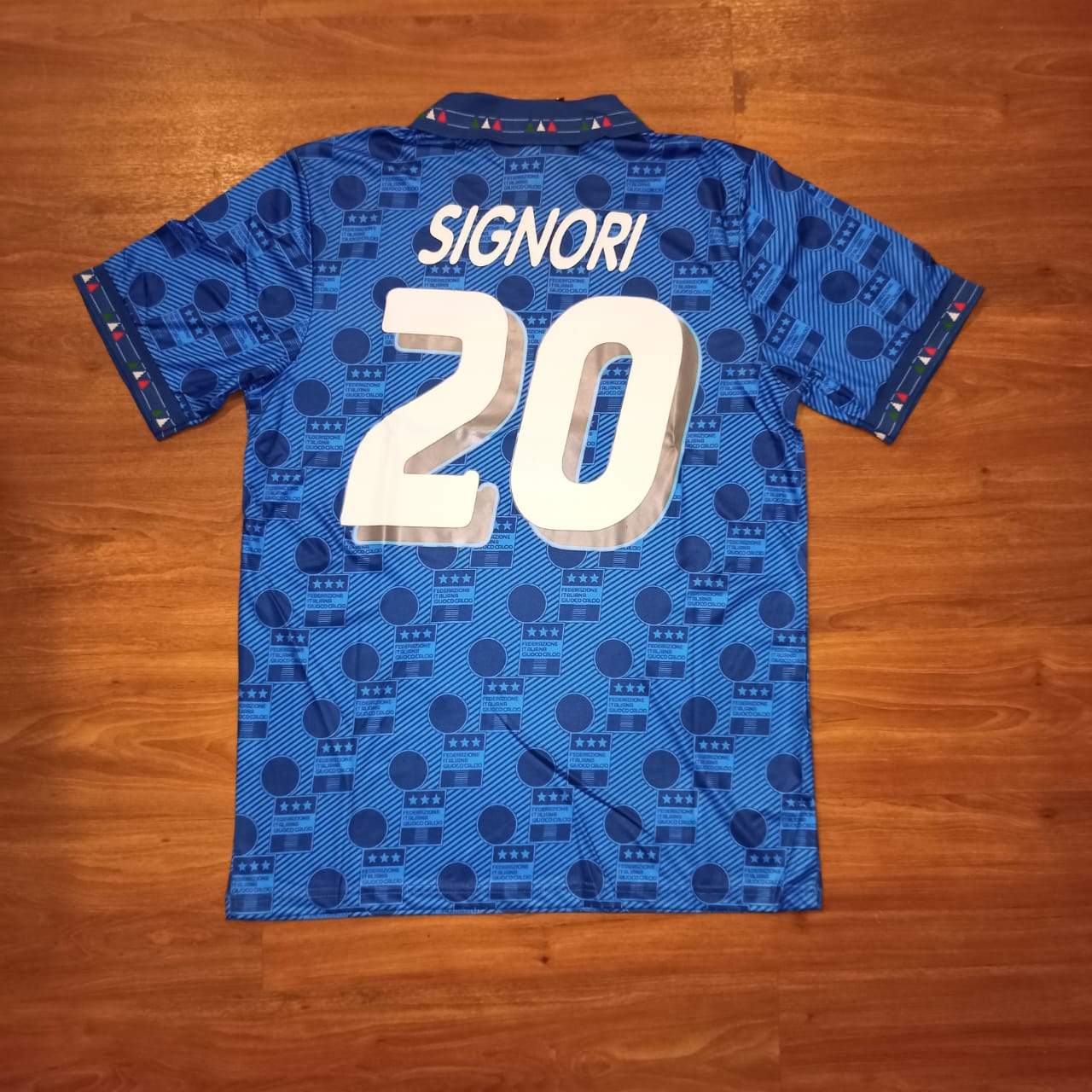 Camiseta de local de Italia 1994 (Signori #20)