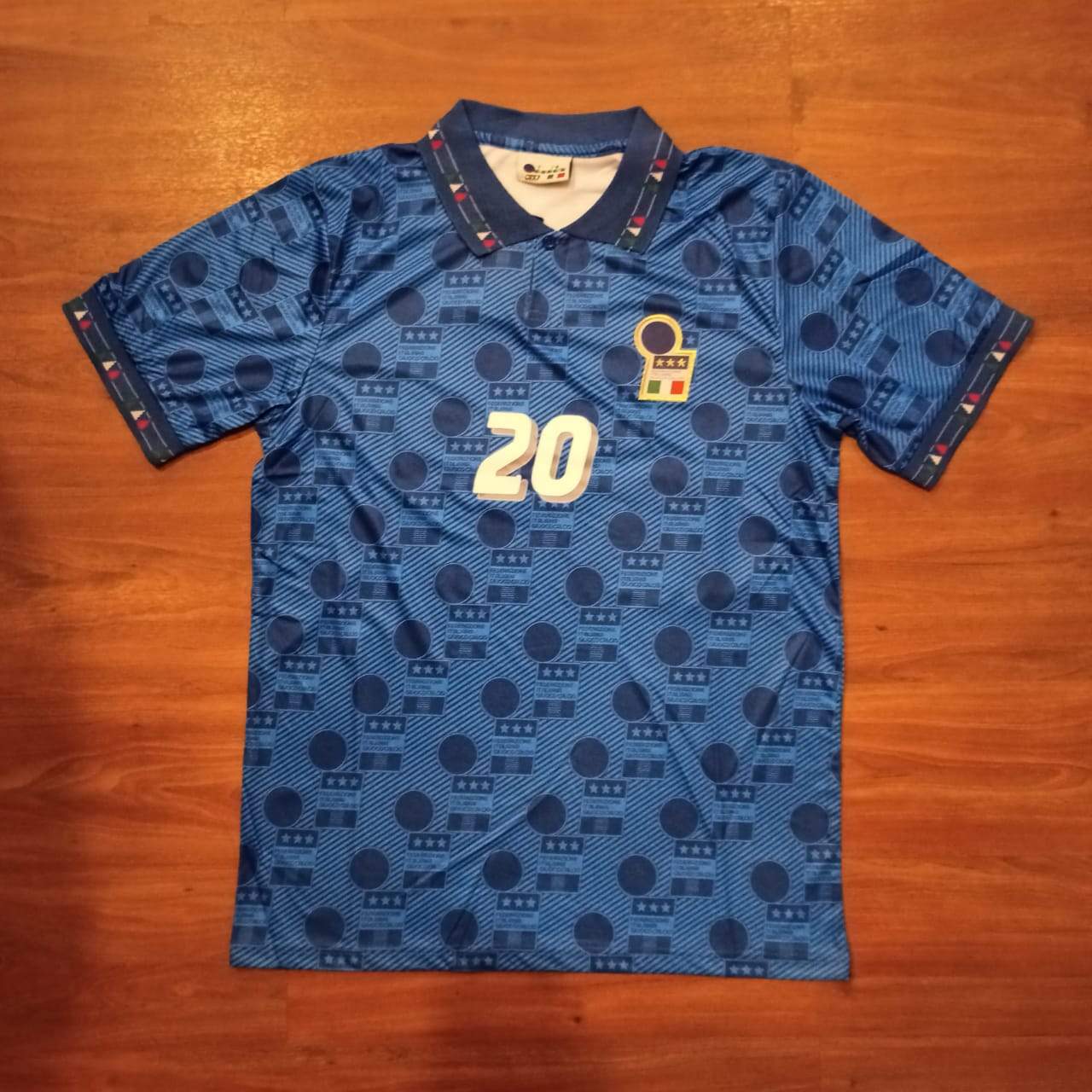 Camiseta de local de Italia 1994 (Signori #20)