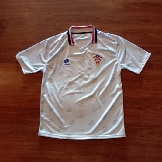 قميص كرواتيا الأساسي لعام 1994 (رقم 10)