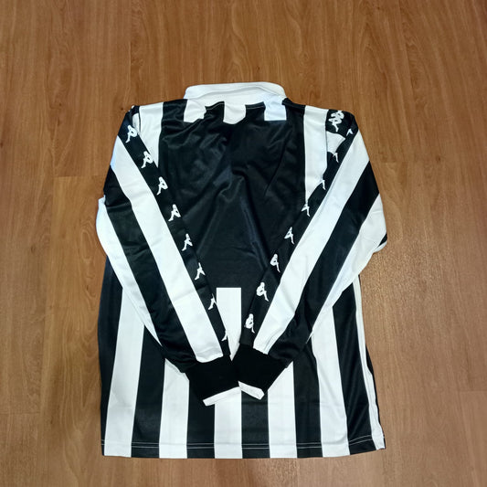 قميص يوفنتوس الأساسي 1999/00 بأكمام طويلة