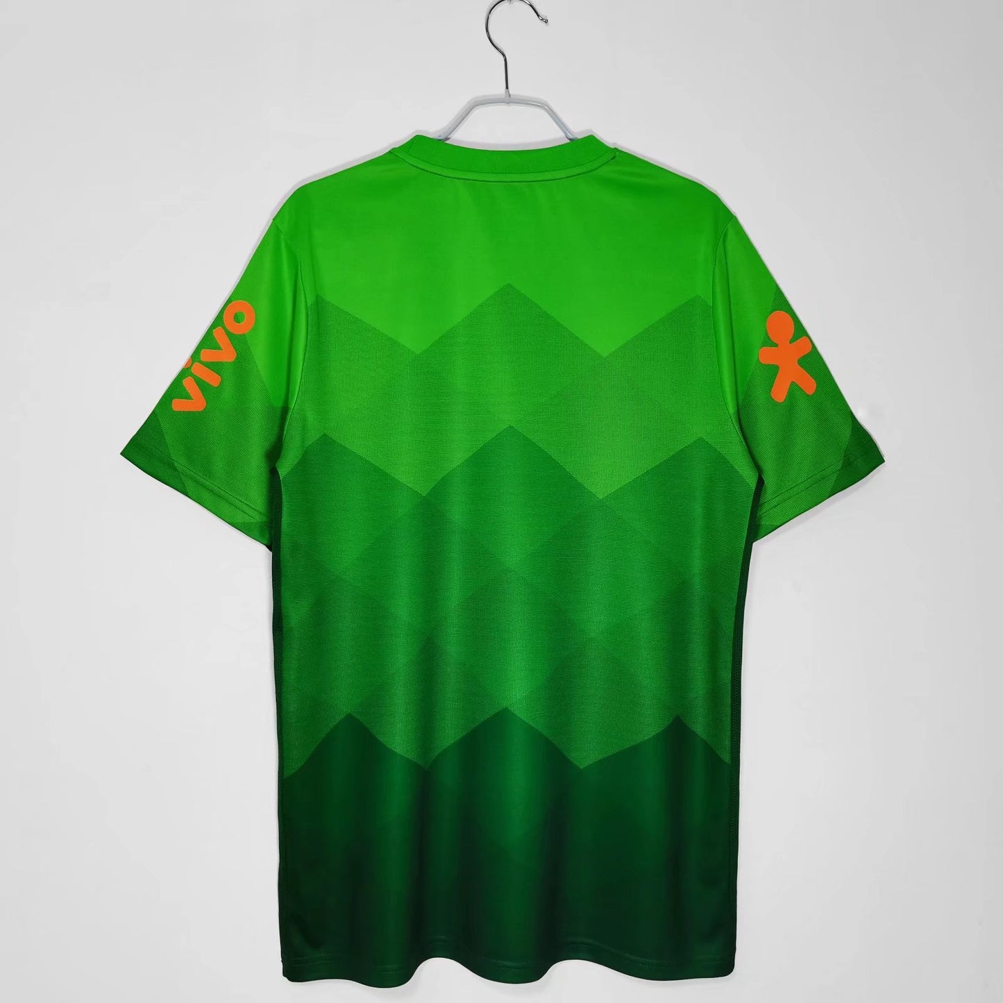 2020 GRE3N TRAIN1NG UNIF0RM BR4ZIL