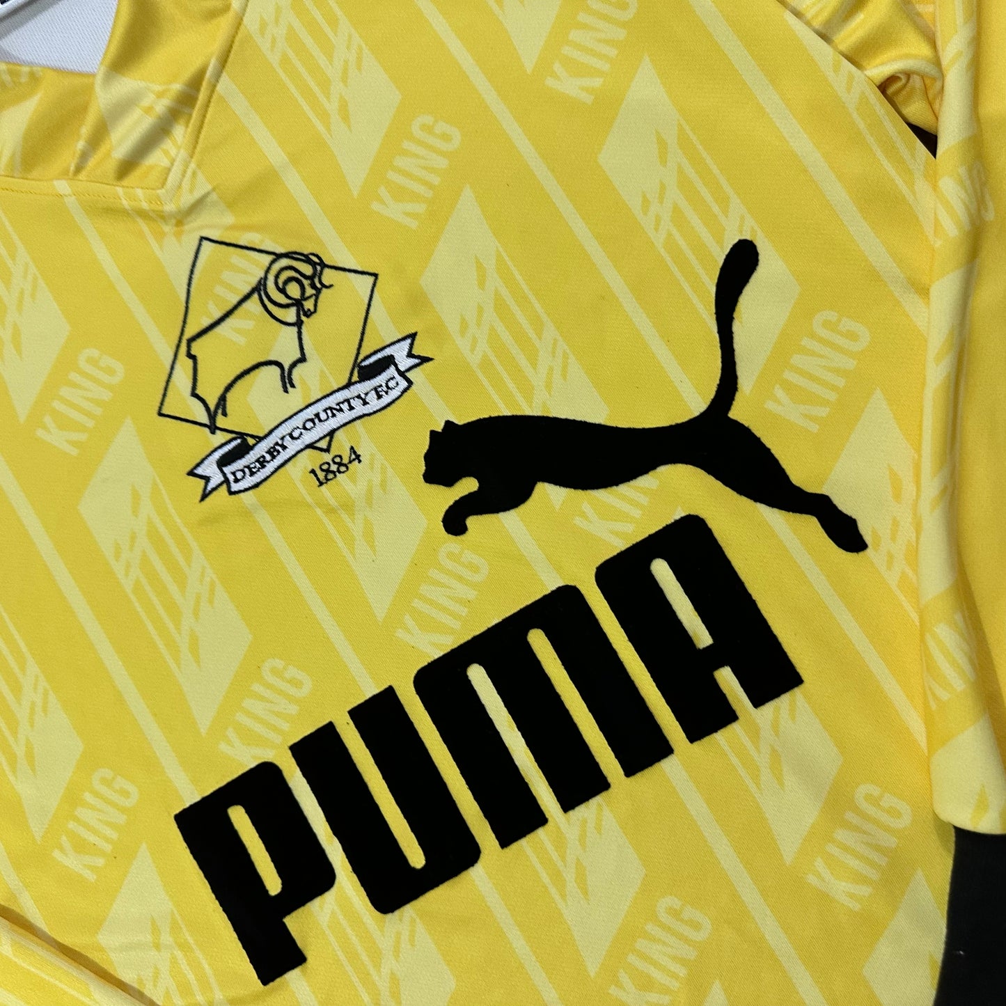 1995/96 Derby County Third Long Sleeve Shirt