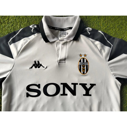 1999/00 Juventus Away Shirt