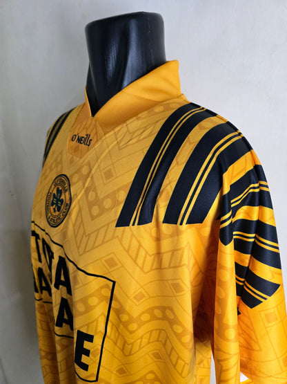 قميص كليفتونفيل الخارجي 1993/94