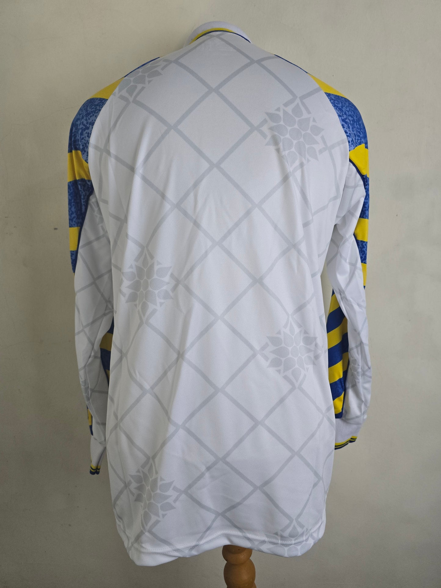 1995/96 Parma Away Long Sleeve Shirt