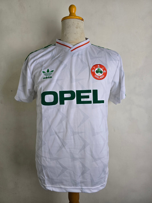 1990 Republic of Ireland Away Shirt