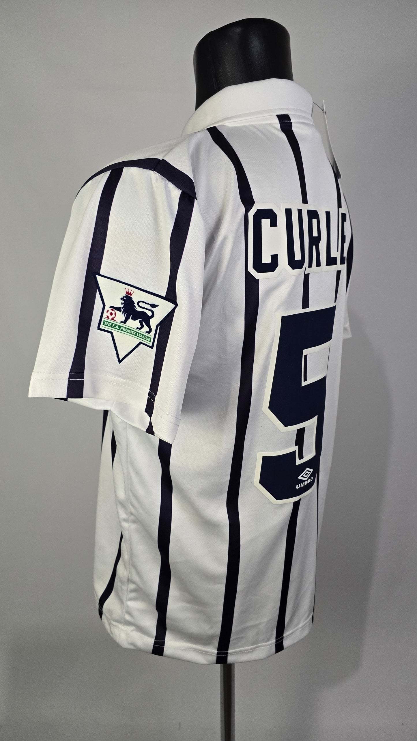 (Curle #5 + Patch) 1993-95 Man City Third