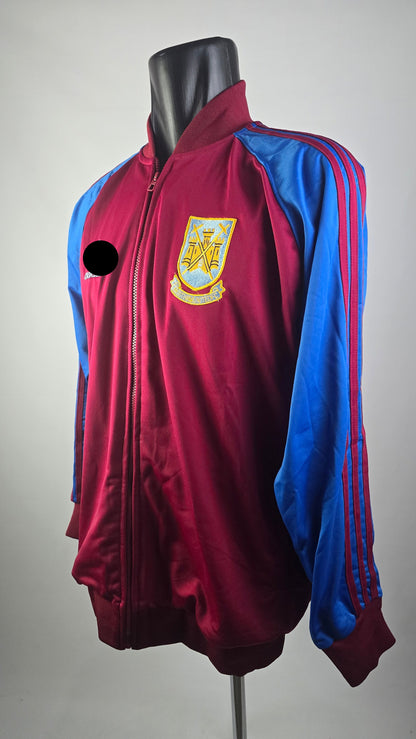 1980 West Ham Tracktop Home
