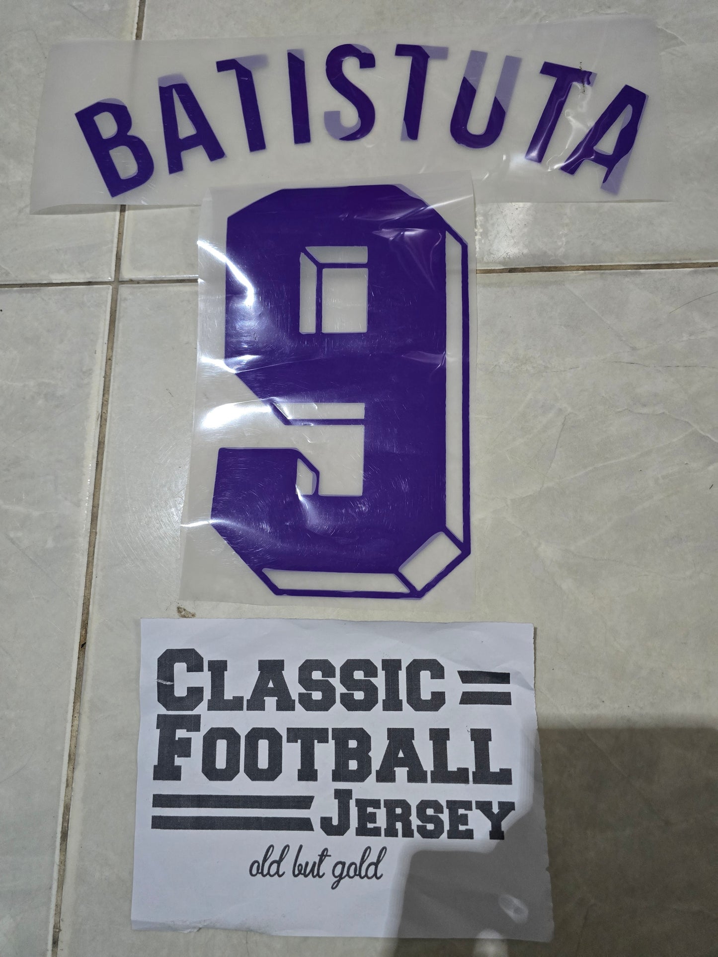 Conjunto de nombres de Batistuta