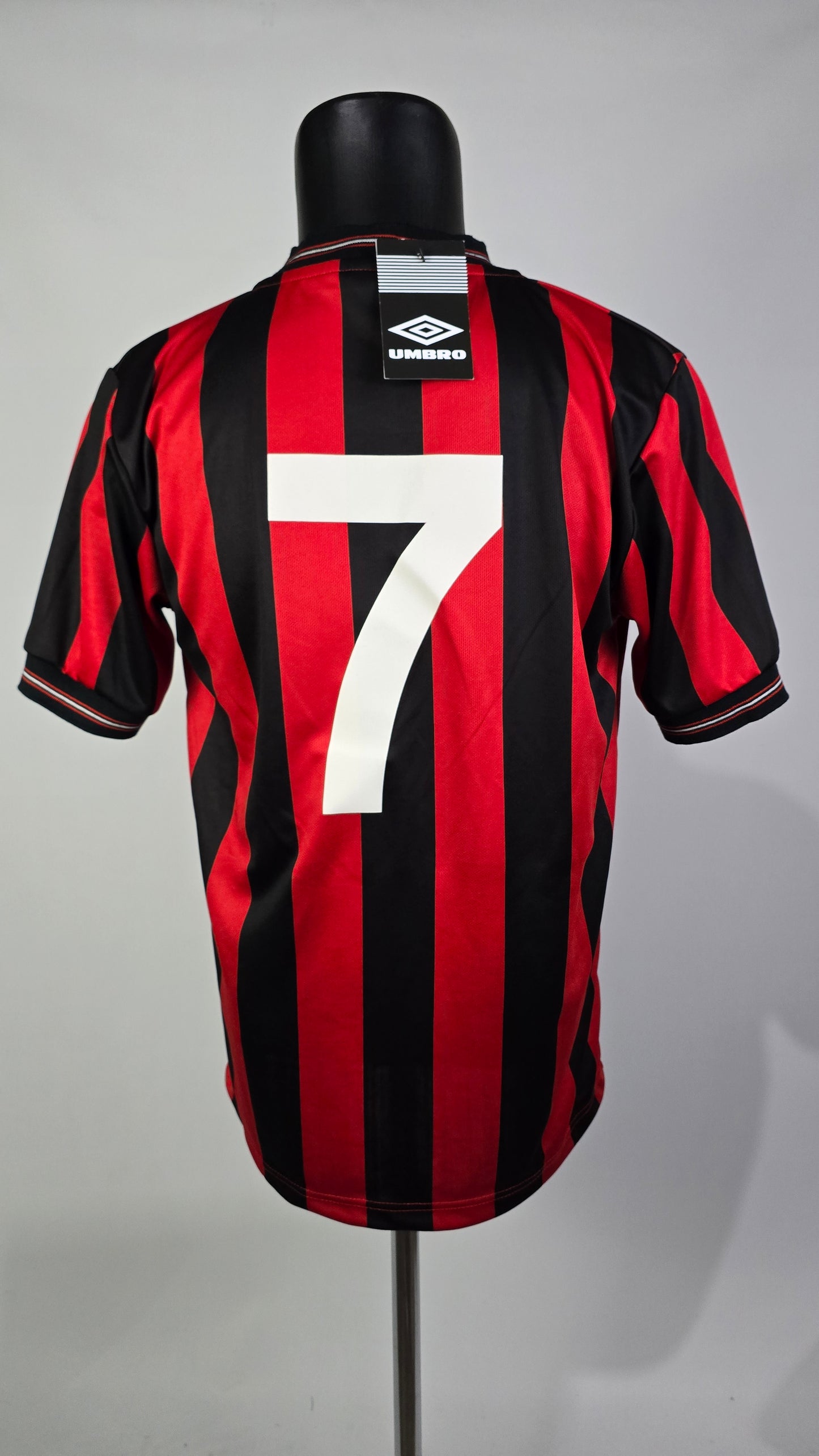 (#7) 1984/85 Man City Away Shirt