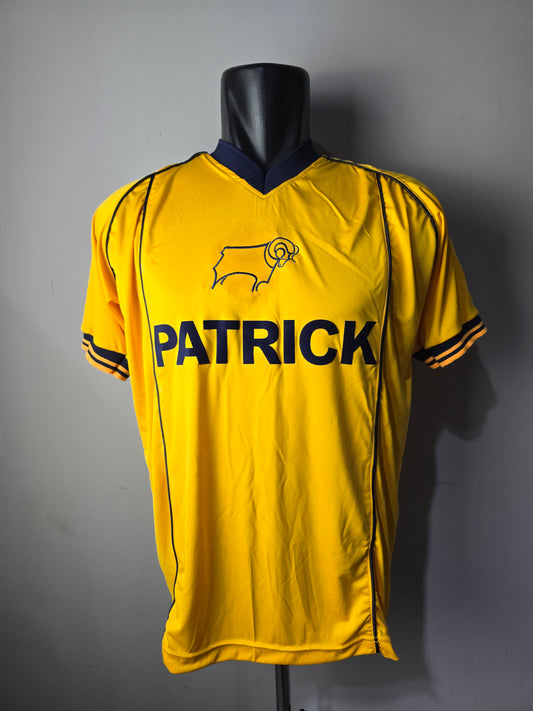 Camiseta de visitante del Derby County 1983/84