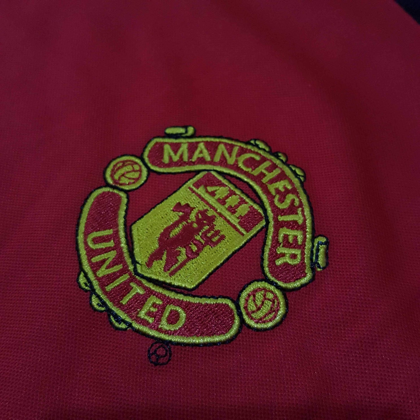2002/03 Manchester United Home Shirt - ClassicFootballJersey