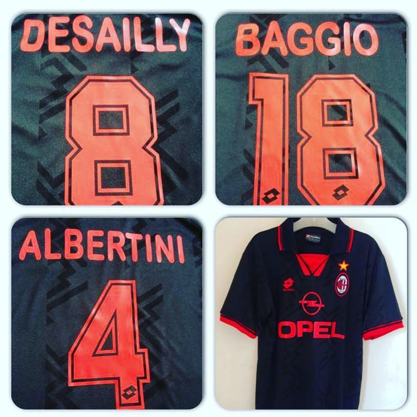 1996/97 AC Milan 3rd Shirt (Baggio, Desailly, Albertini) - ClassicFootballJersey