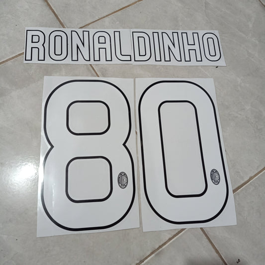 2006/07 Ronaldinho #80 AC Milan Nameset