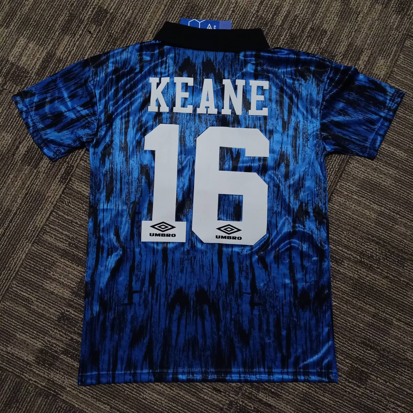 1992/93 Manchester United Away (Keane #16) Shirt - ClassicFootballJersey