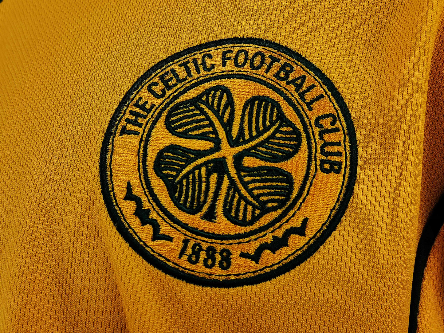 2000-02 Celtic Away Shirt