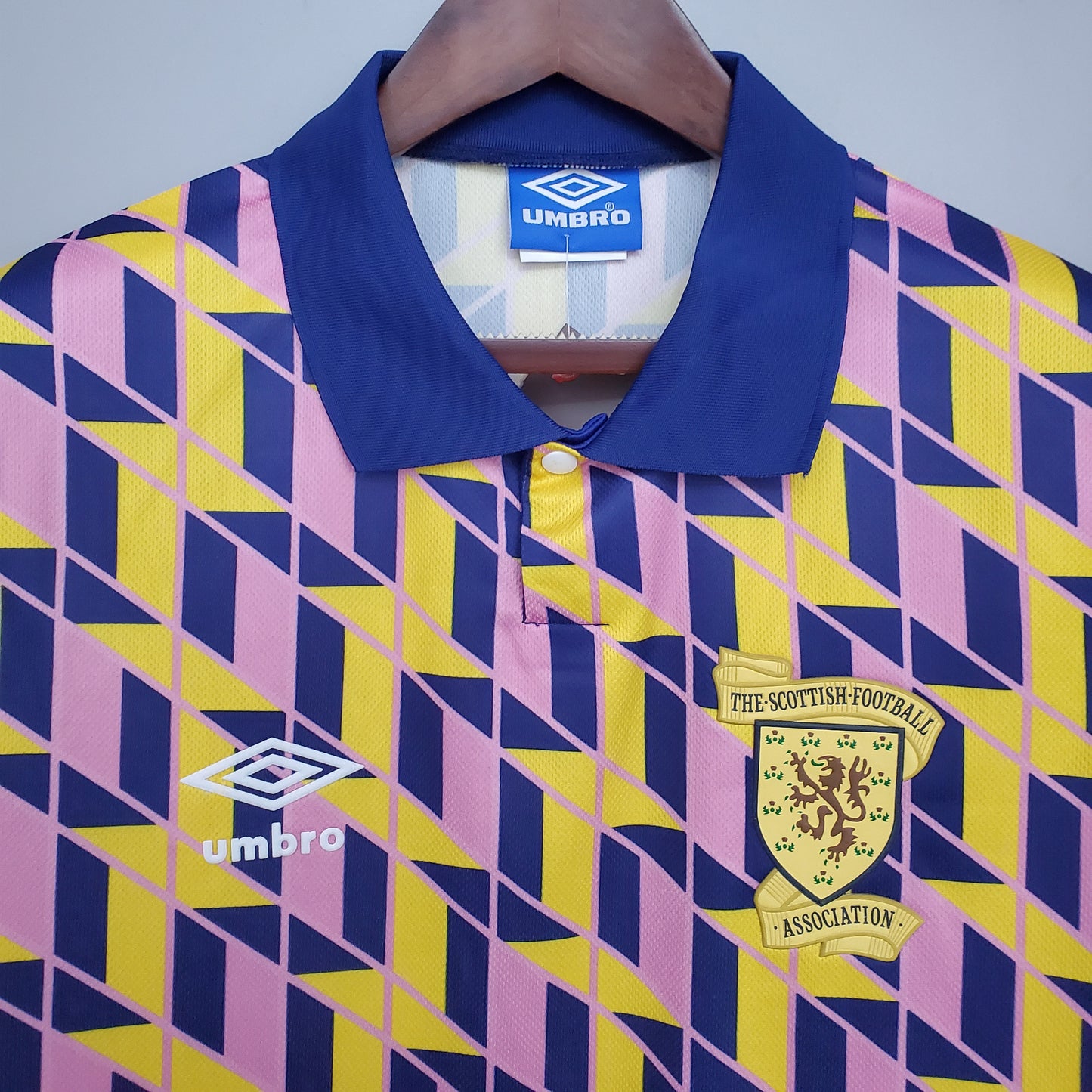 1988/89 Scotland Away Shirt